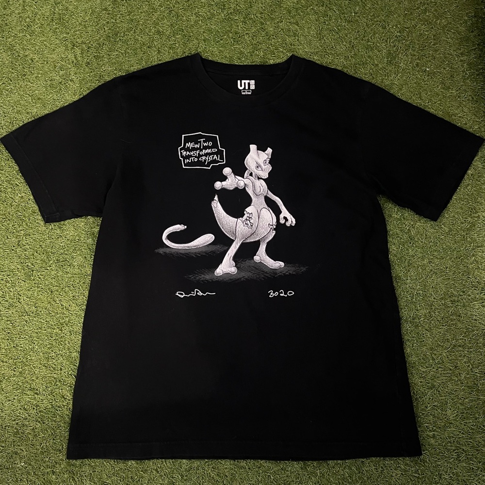 Uniqlo x Daniel Arsham x Pokémon
Mewtwo T-Shirt Black